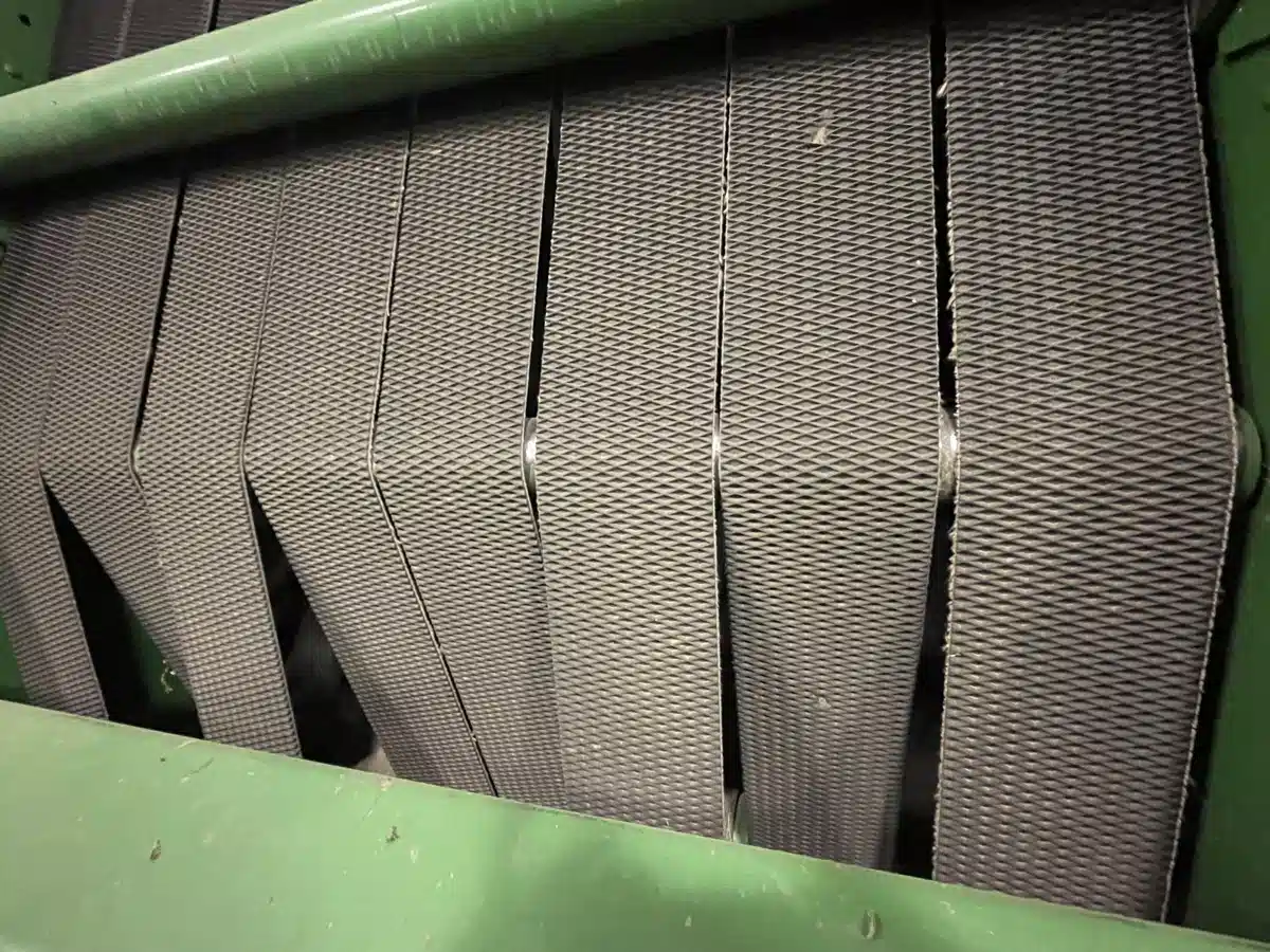 Gallery image 2 for Used 2021 John Deere 560M Round Baler