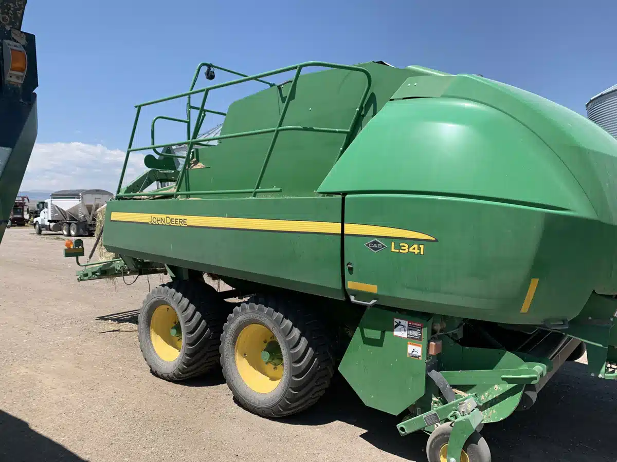 Gallery image 2 for Used 2022 John Deere L341 Square Baler - Large