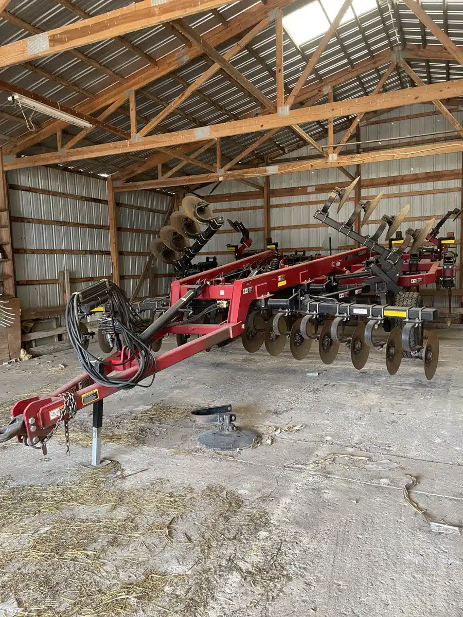 Gallery image 1 for Used 2012 Case IH 870 Ripper