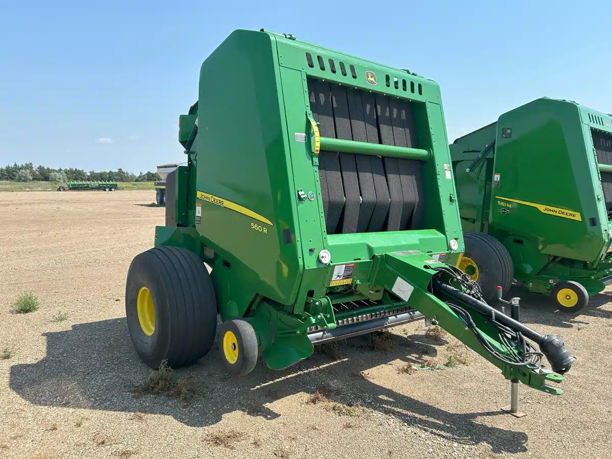 Gallery image 2 for Used 2020 John Deere 560R Round Baler