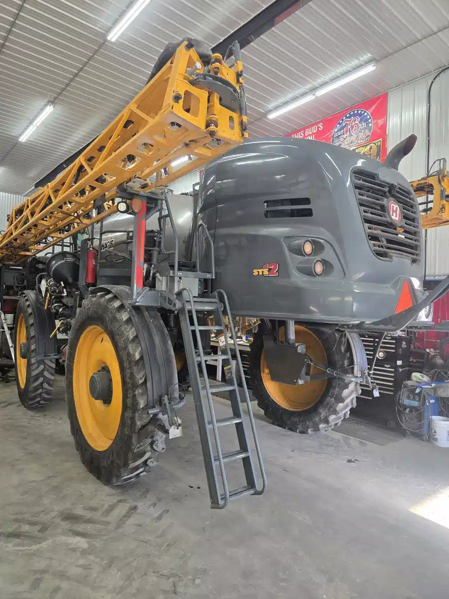 Gallery image 2 for Used 2019 Hagie STS 12 Sprayer - Self Propelled