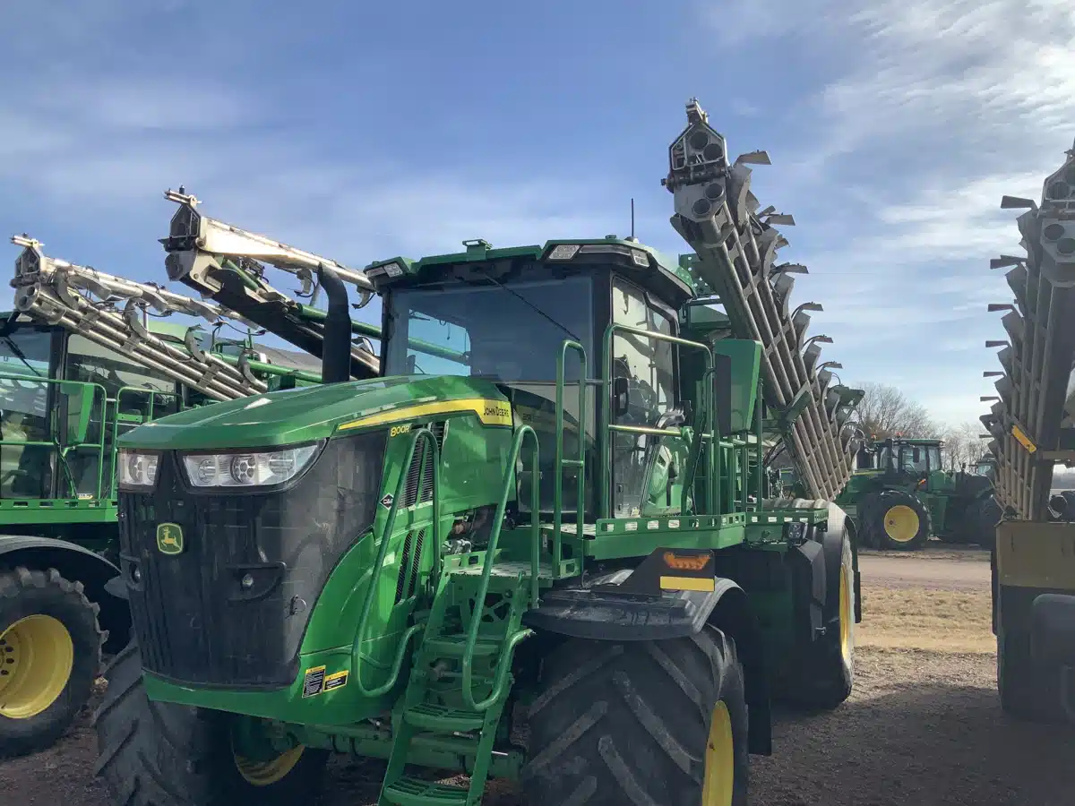 Gallery image 2 for Used 2022 John Deere 800R Anhydrous Applicator
