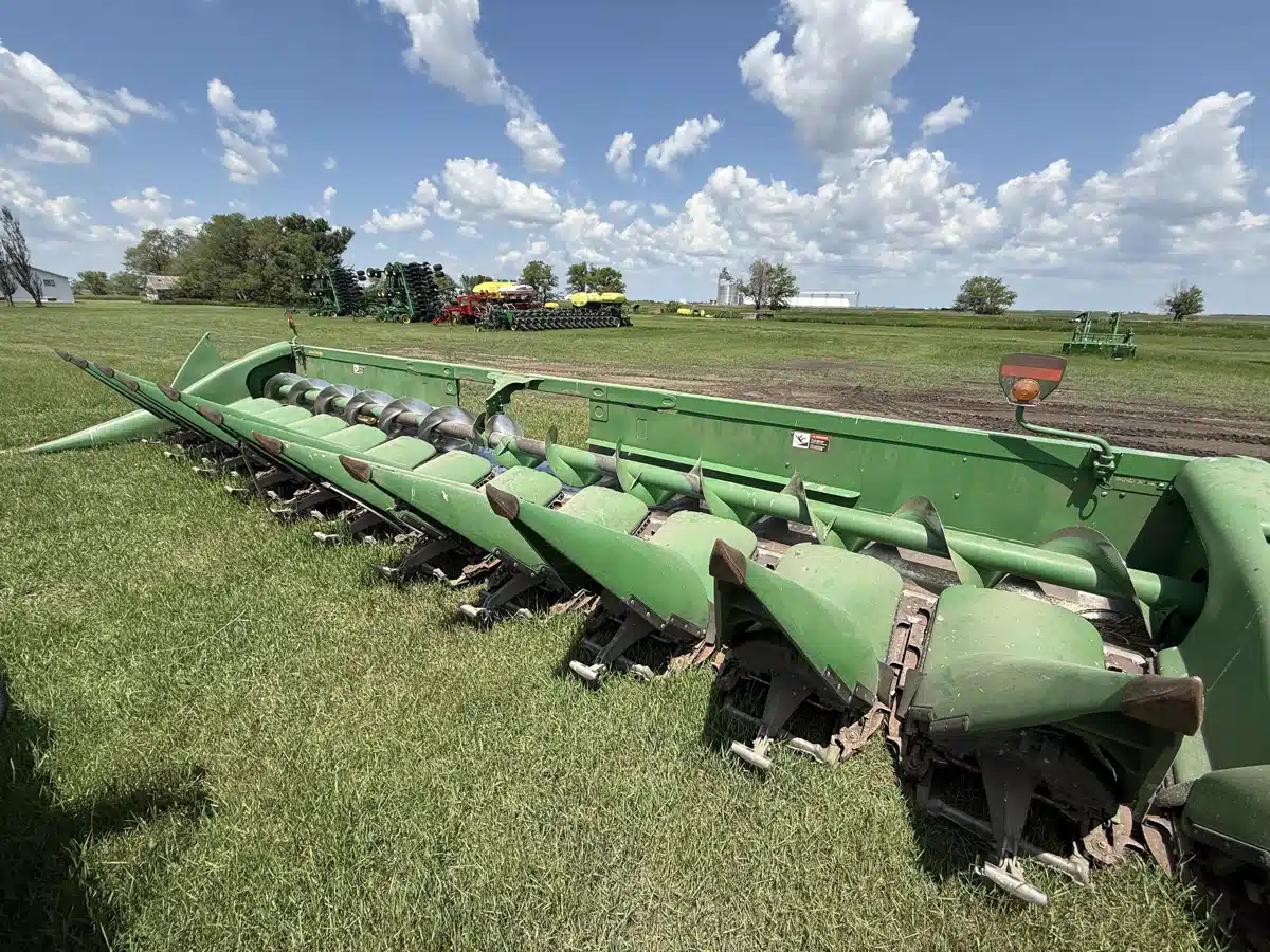 Gallery image 2 for Used 2013 John Deere 612C Header - Row Crop