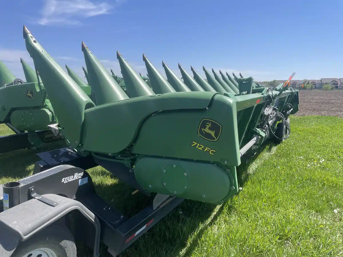 Gallery image 1 for Used 2020 John Deere 712FC Header - Row Crop