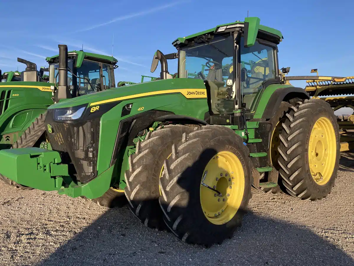 Gallery image 2 for Used 2024 John Deere 8R 410 Tractor