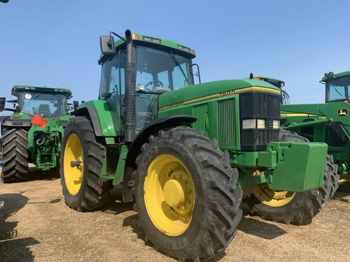 Gallery image 1 for Used 1996 John Deere 7800 Tractor