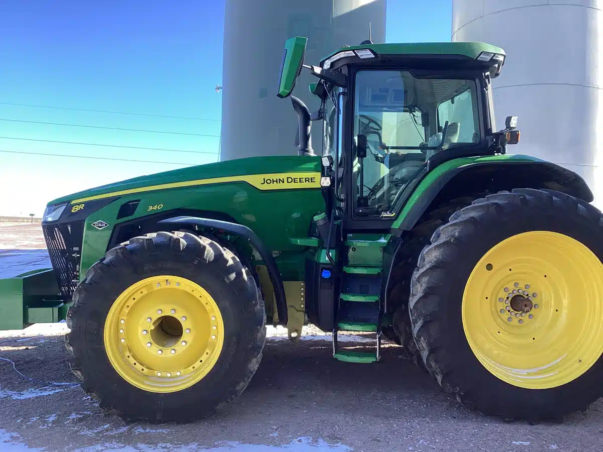 Gallery image 2 for Used 2024 John Deere 8R 340 Tractor