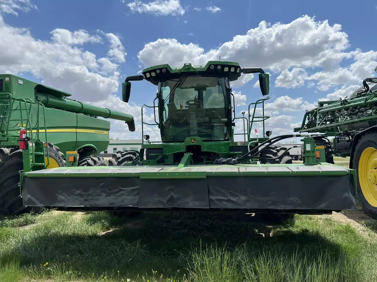 Gallery image 2 for Used 2024 John Deere W260R Windrower
