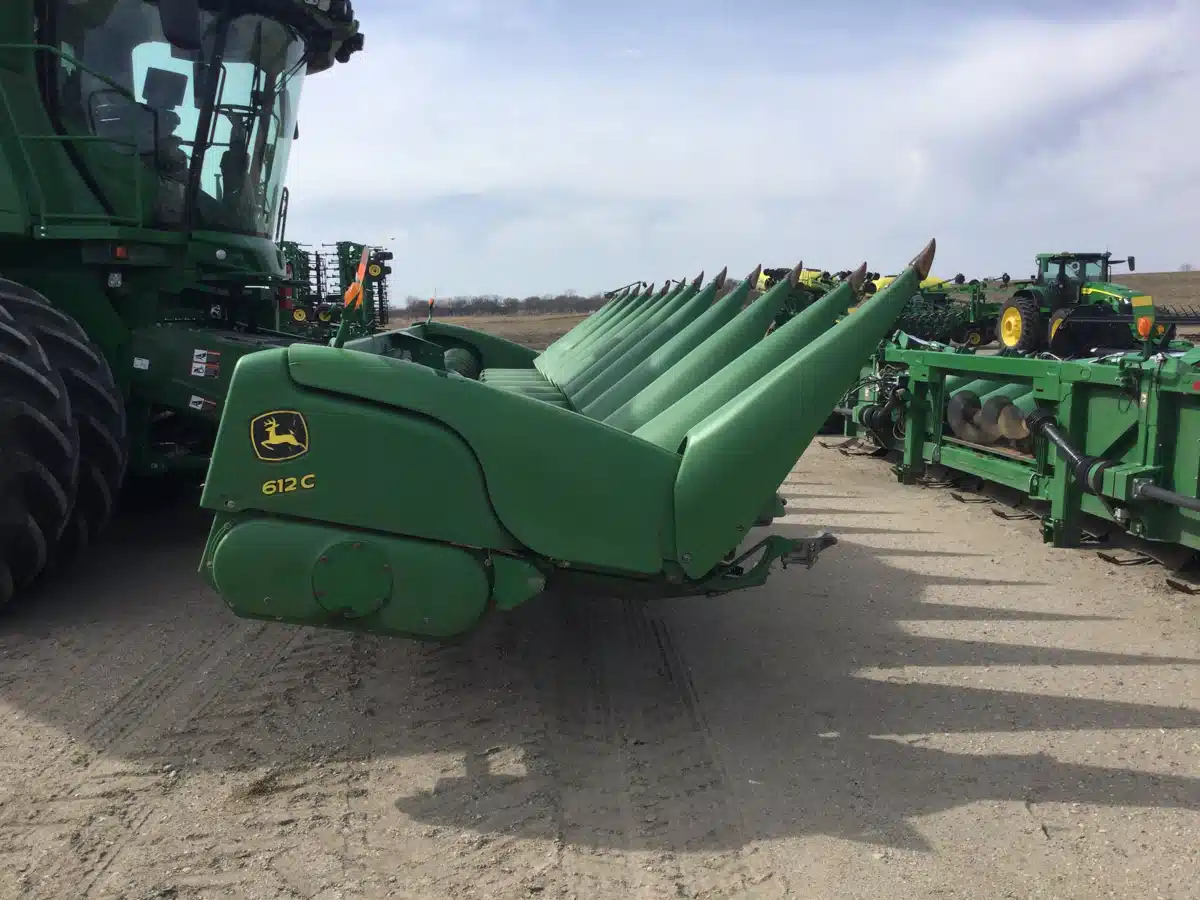 Gallery image 2 for Used 2010 John Deere 612C Header - Row Crop