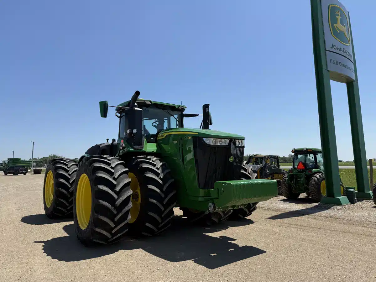 Gallery image 1 for Used 2024 John Deere 9R 590 Tractor