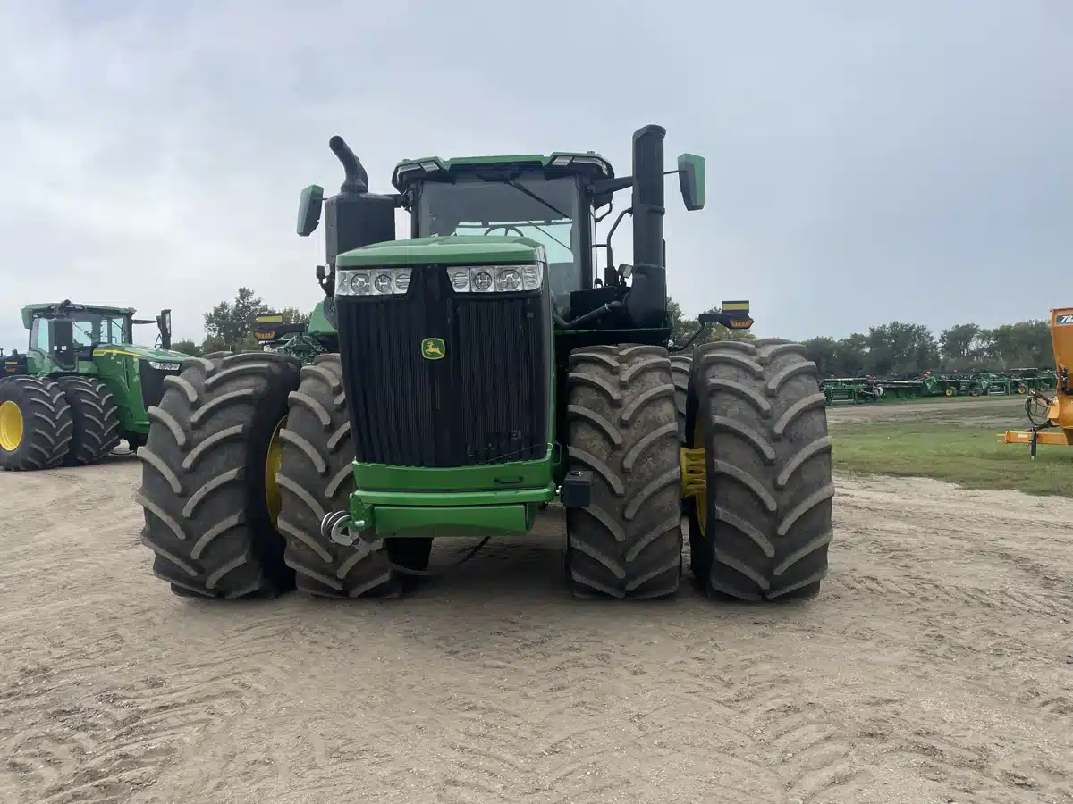 Gallery image 2 for Used 2024 John Deere 9R 540 Tractor