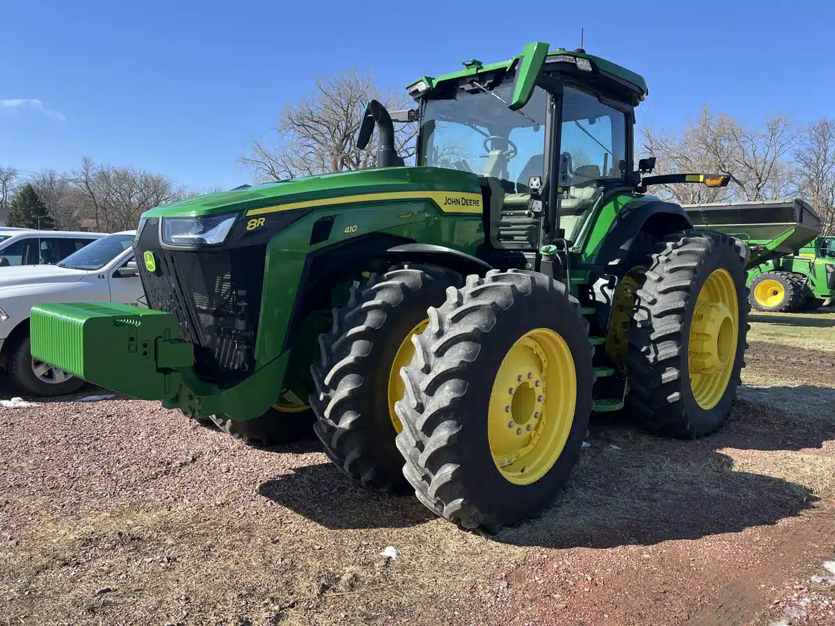 Gallery image 2 for Used 2023 John Deere 8R 410 Tractor