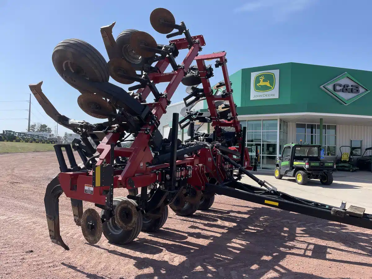 Gallery image 2 for Used 2023 Unverferth 132 Ripper