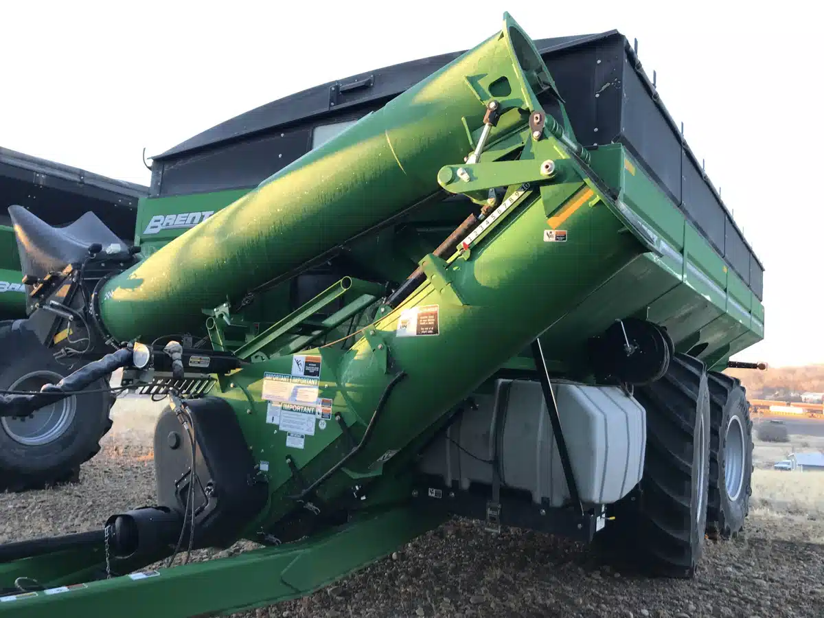 Gallery image 2 for Used 2024 Brent 2098 Grain Cart