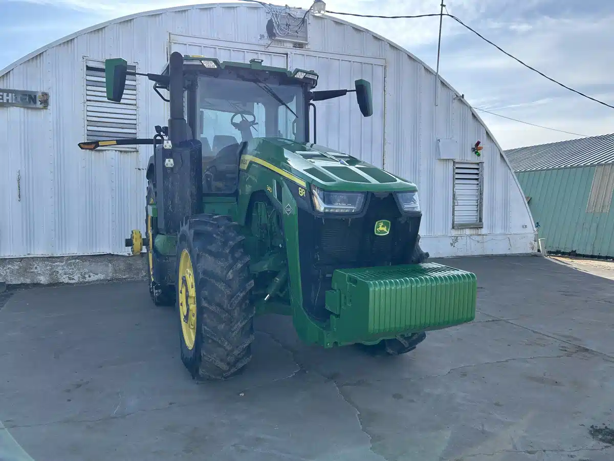 Gallery image 1 for Used 2022 John Deere 8R 340 Tractor