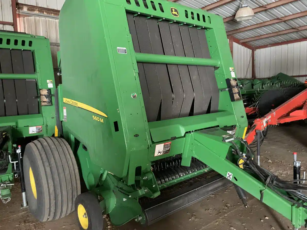 Gallery image 1 for Used 2022 John Deere 560M Round Baler