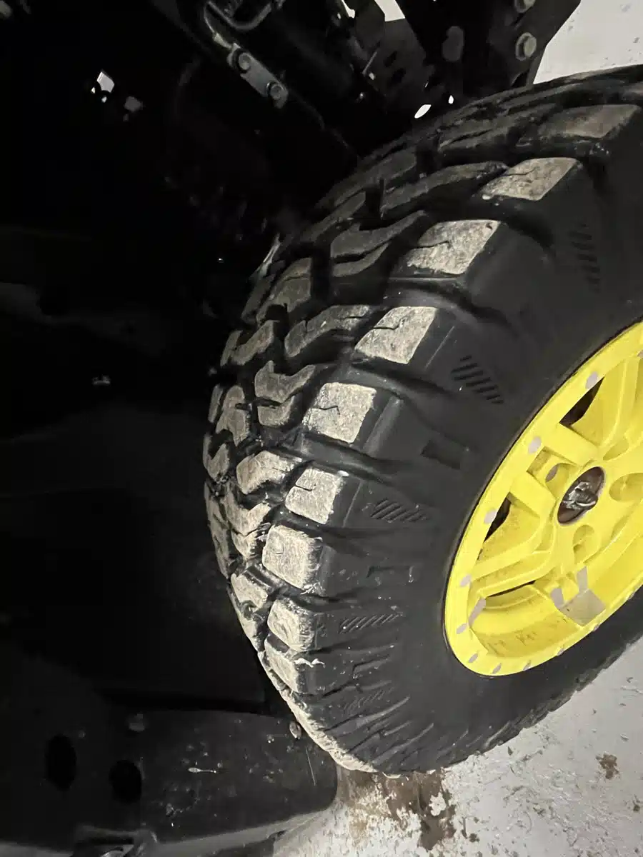 Gallery image 2 for Used 2023 John Deere XUV 835R Utility Vehicle