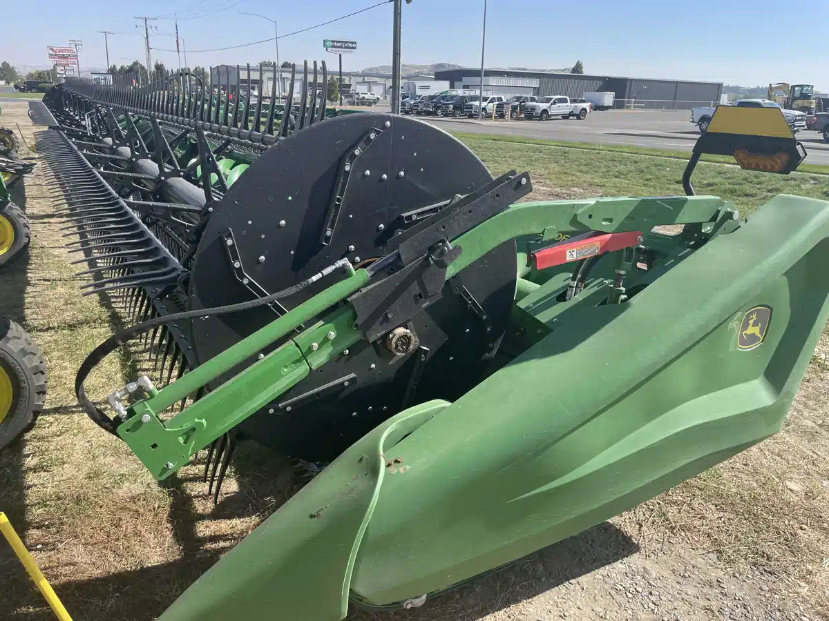Gallery image 1 for Used 2024 John Deere HD50F Header Combine