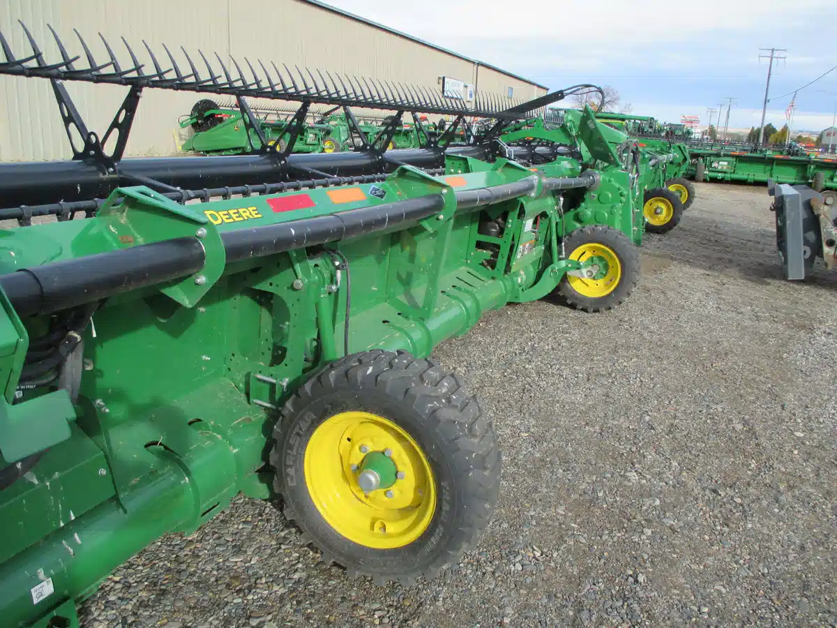 Gallery image 2 for Used 2024 John Deere HD50F Header Combine