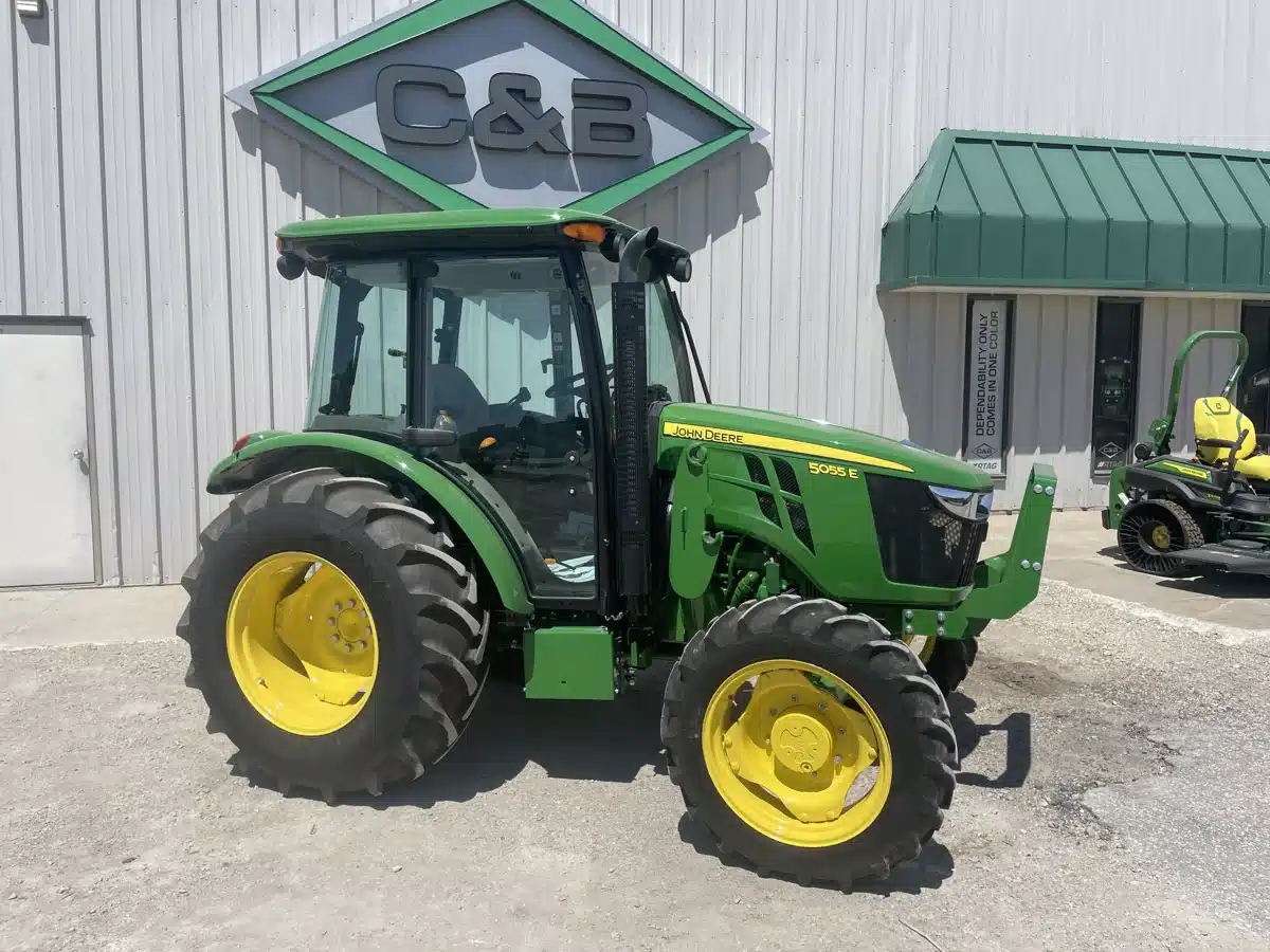 Gallery image 2 for Used 2020 John Deere 5055E Tractor