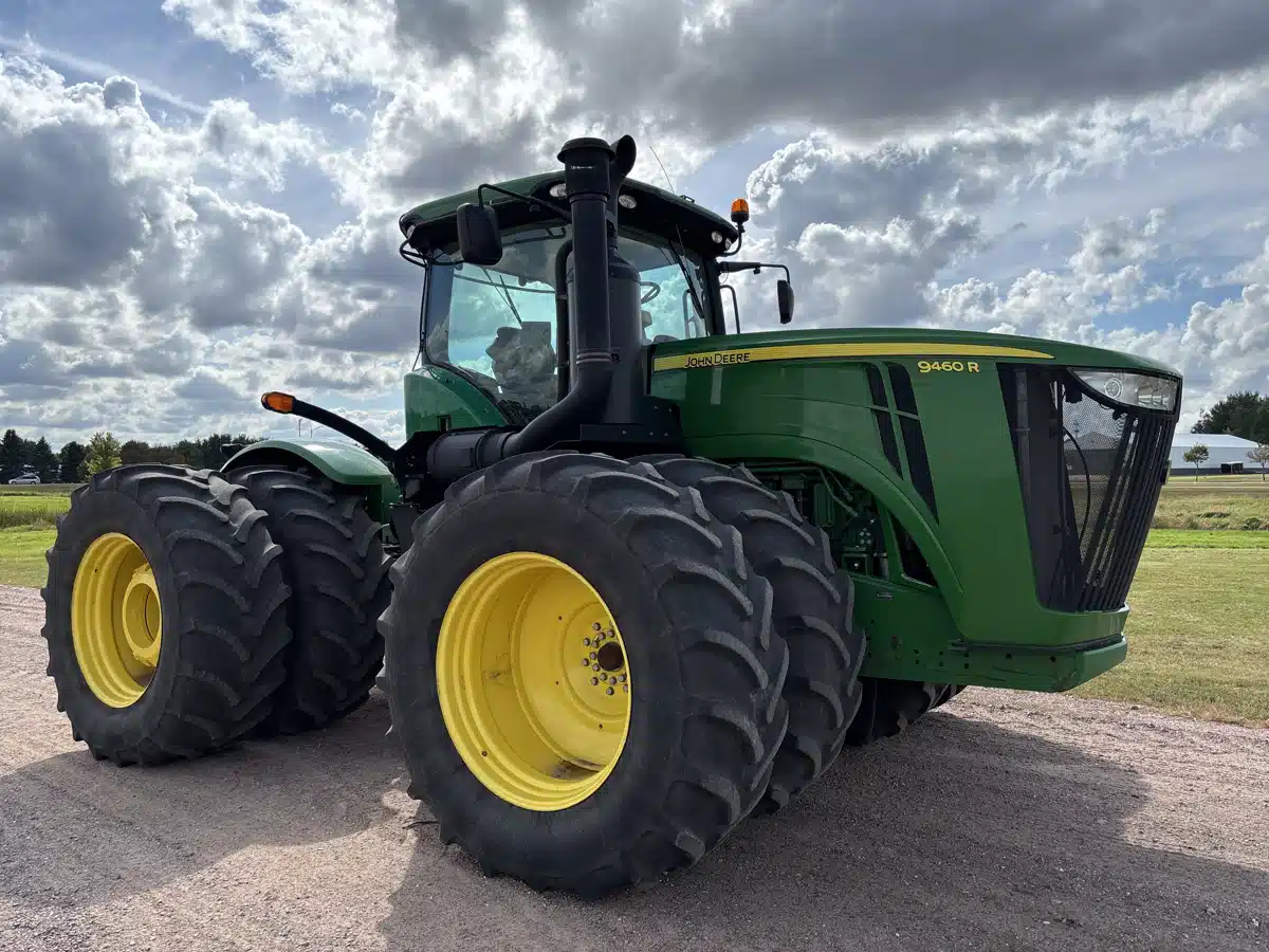 Gallery image 2 for Used 2012 John Deere 9460R Tractor