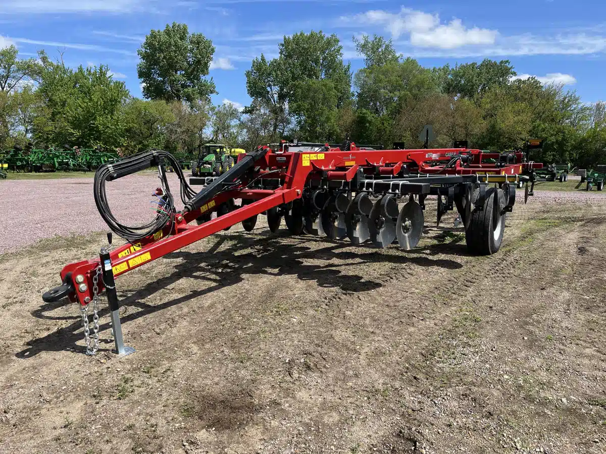 Gallery image 1 for Used 2024 Case IH 875 Ripper