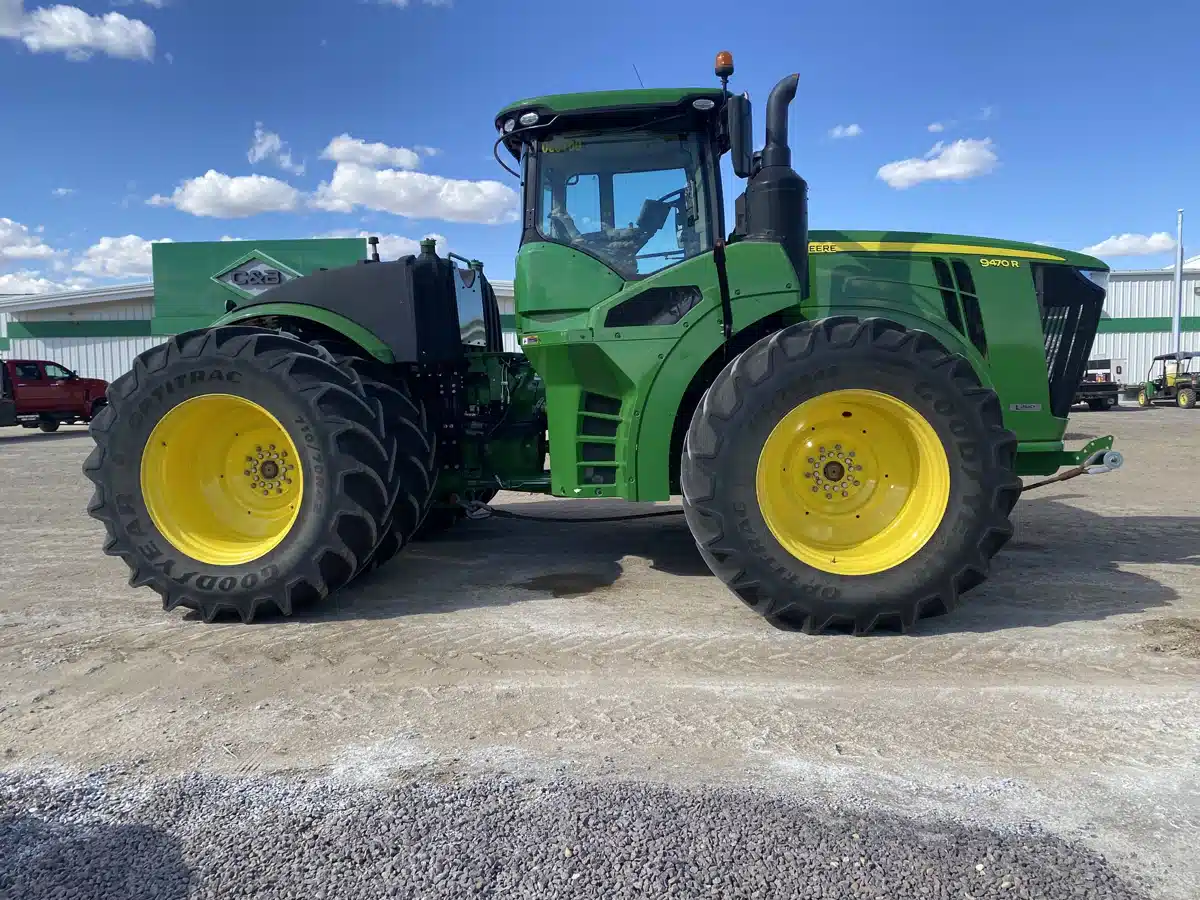 Gallery image 2 for Used 2021 John Deere 9470R Tractor