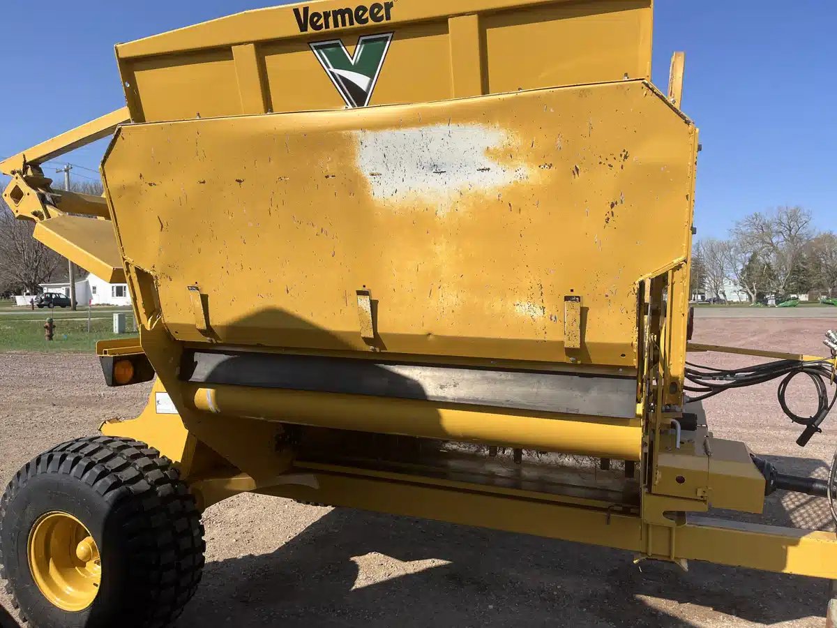 Gallery image 2 for Used 2021 Vermeer BPX9010 Bale Processor