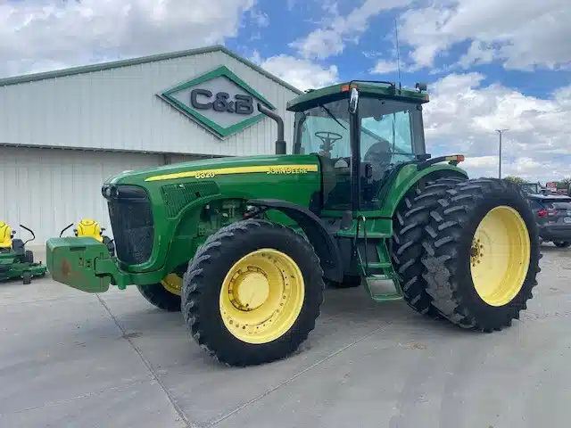 Gallery image 1 for Used 2002 John Deere 8320 Tractor