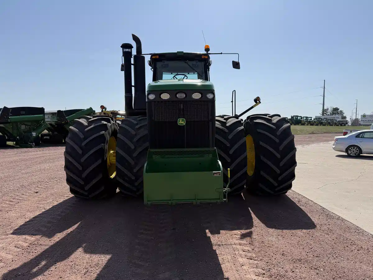 Gallery image 2 for Used 2011 John Deere 9630 Tractor