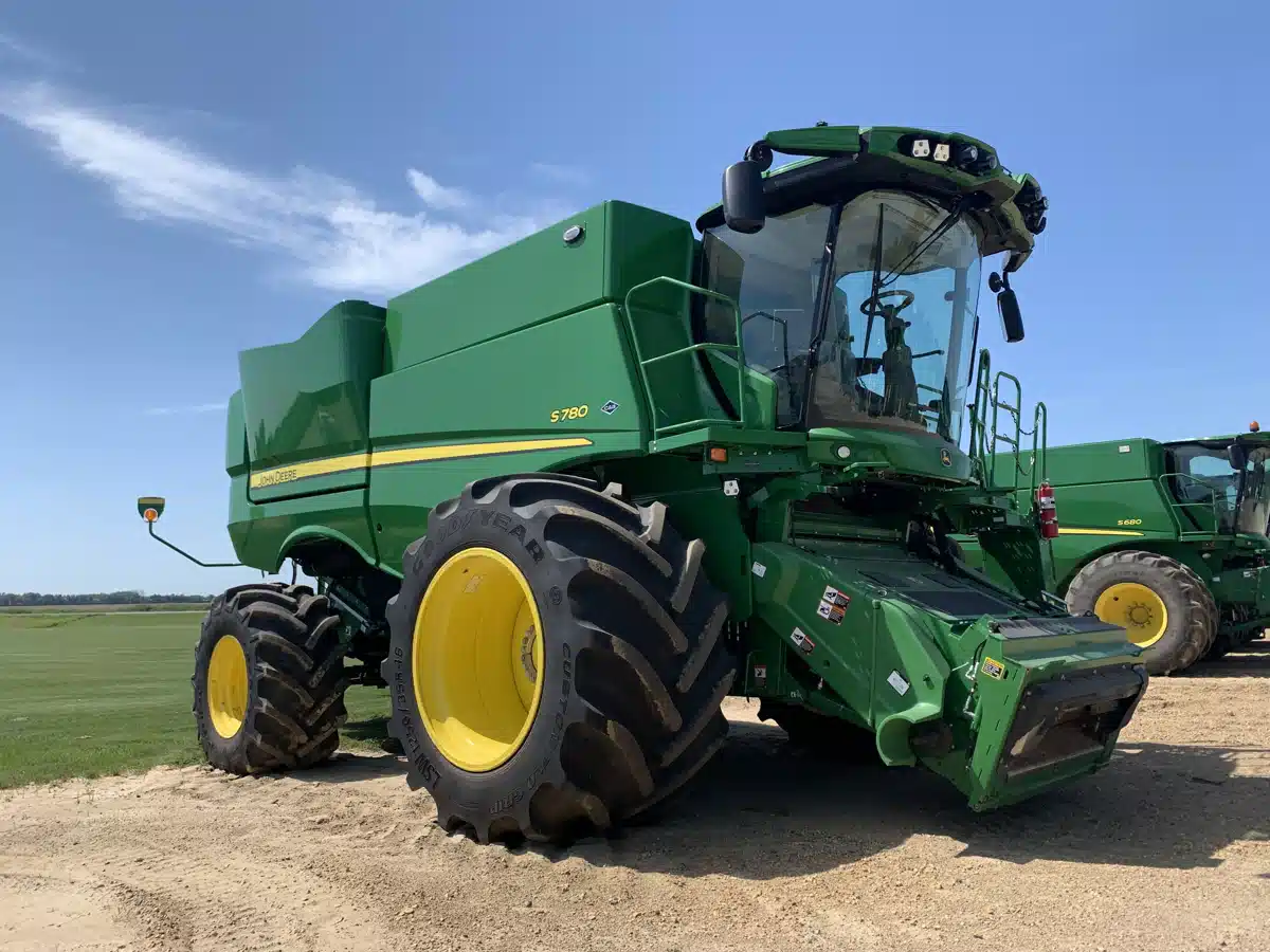Gallery image 1 for Used 2023 John Deere S780 Combine