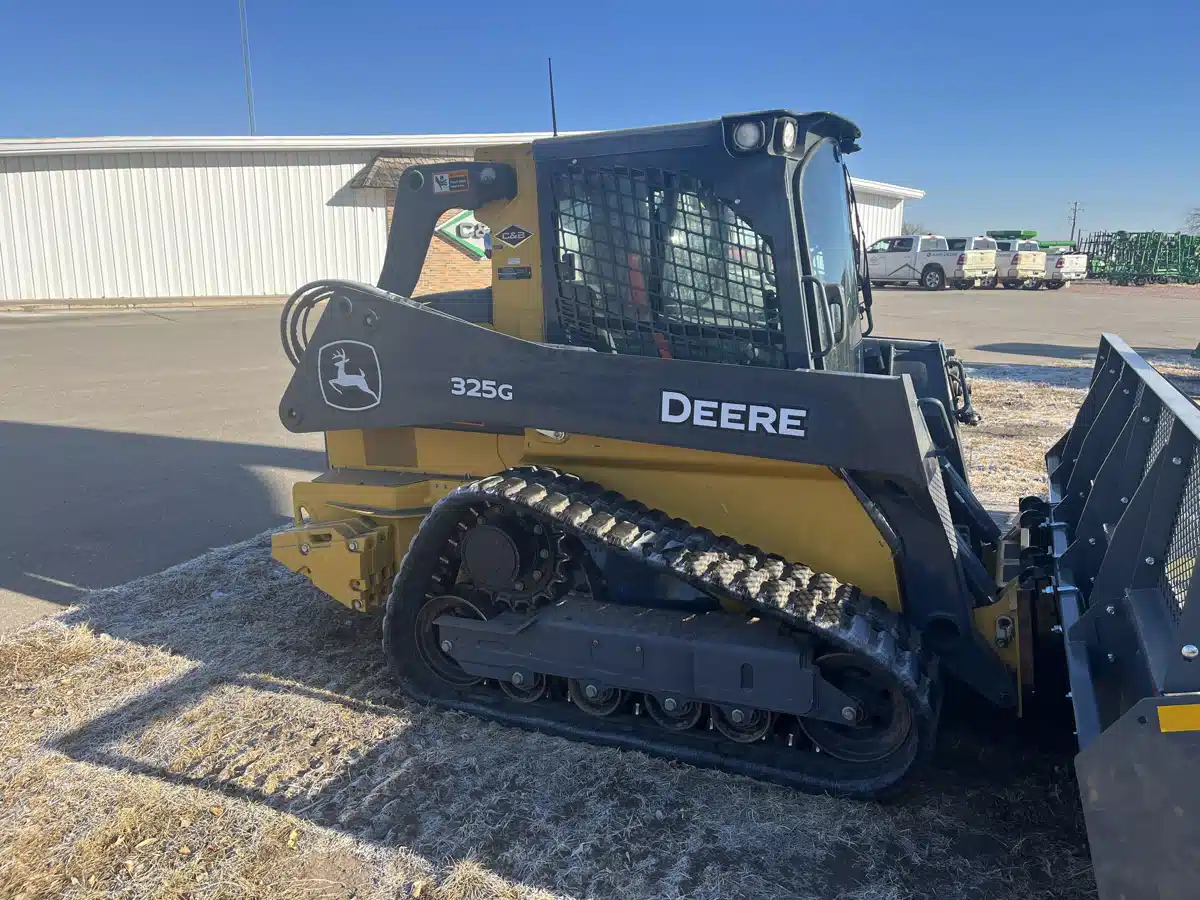 Gallery image 1 for Used 2023 John Deere 325G Track Loader