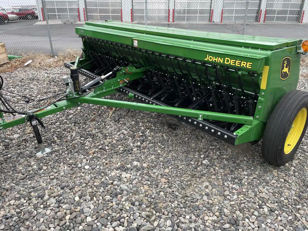 Gallery image 1 for Used 2023 John Deere BD1113 Drill