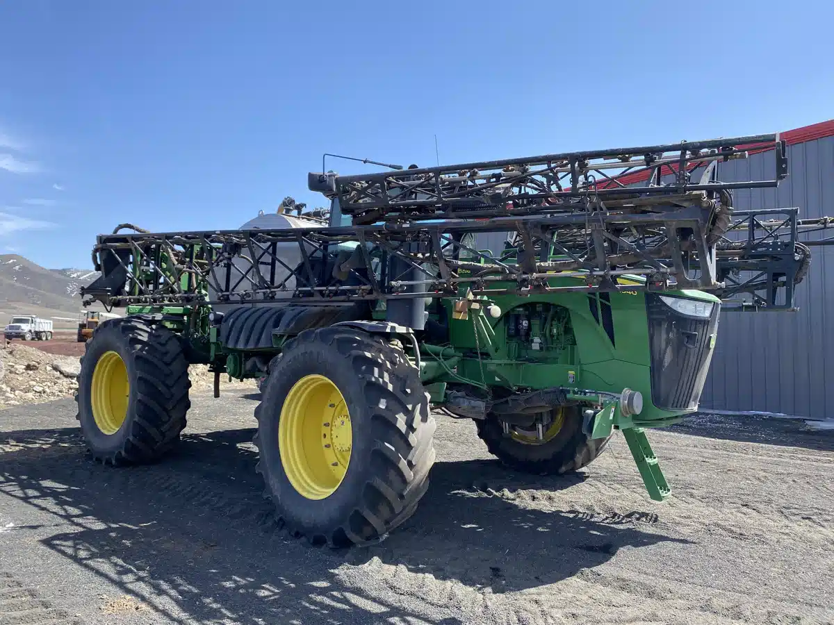 Gallery image 1 for Used 2013 John Deere 4940 Sprayer - Self Propelled