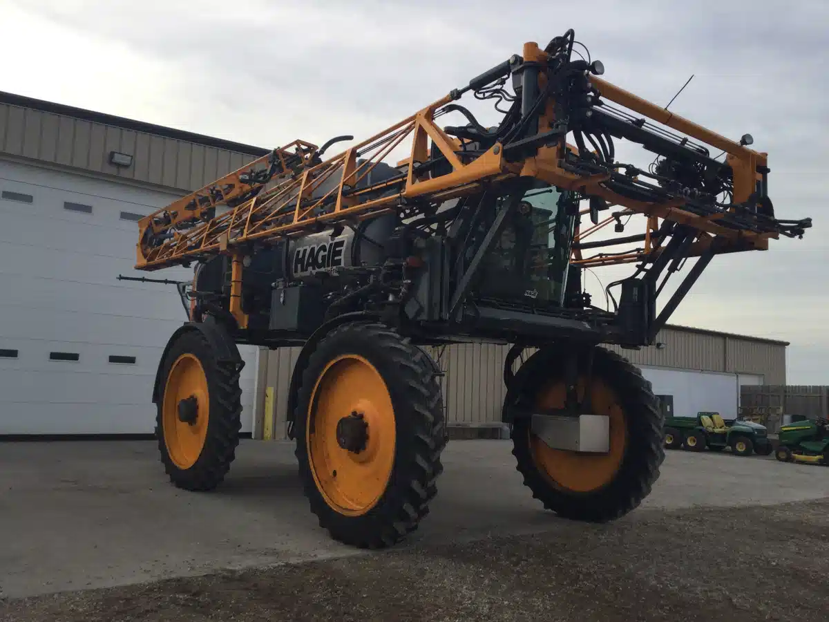 Gallery image 2 for Used 2012 Hagie STS 12 Sprayer - Self Propelled