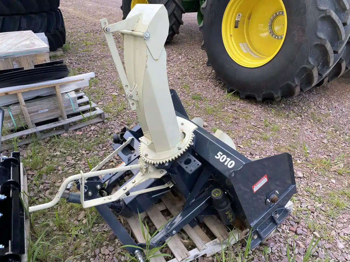 Gallery image 1 for Used 2022 Buhler YC5010-4 Attachment