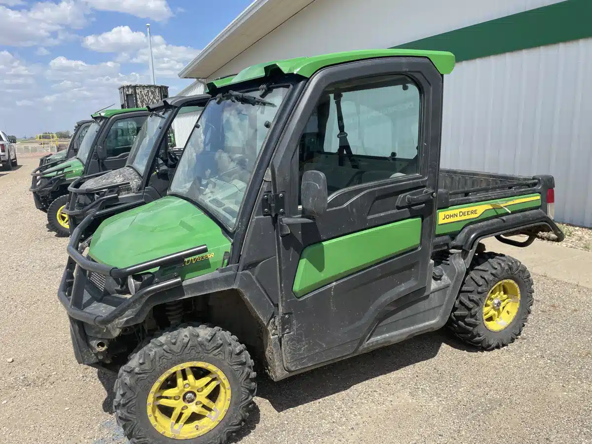 Gallery image 1 for Used 2023 John Deere XUV 835R Utility Vehicle