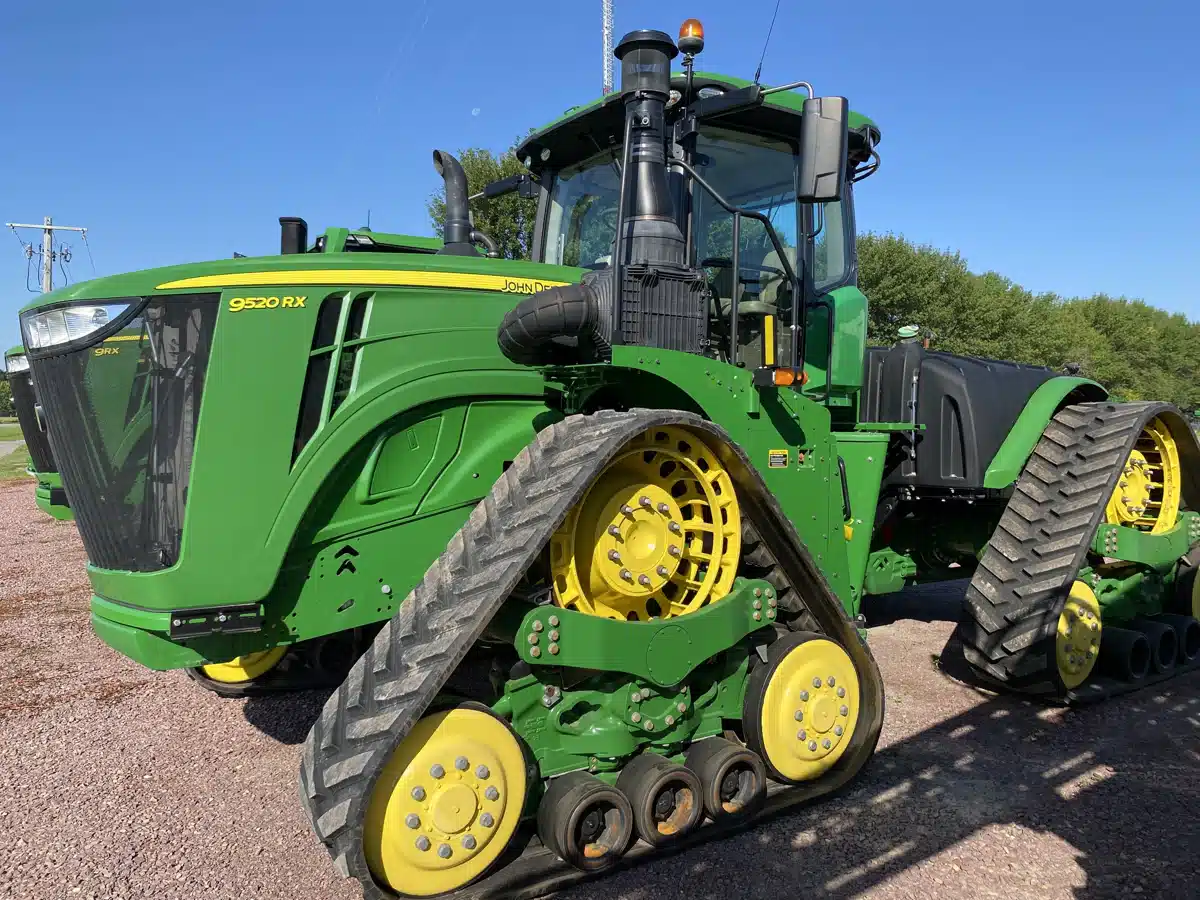 Gallery image 1 for Used 2018 John Deere 9520RX Tractor