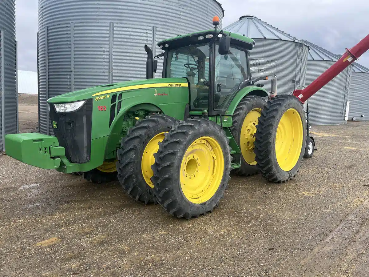 Gallery image 1 for Used 2013 John Deere 8285R Tractor