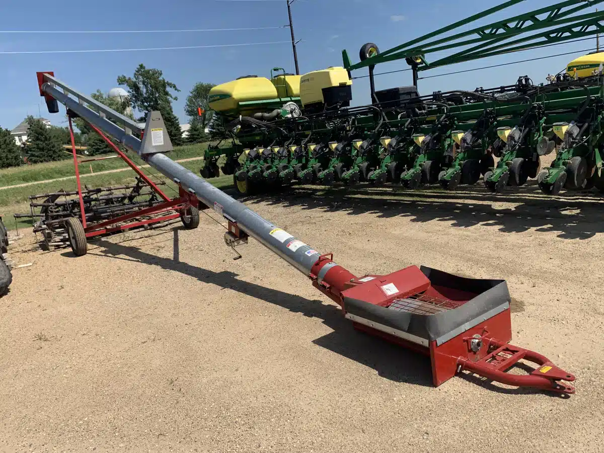 Gallery image 1 for Used 2020 Sudenga TD1040EG Grain Auger