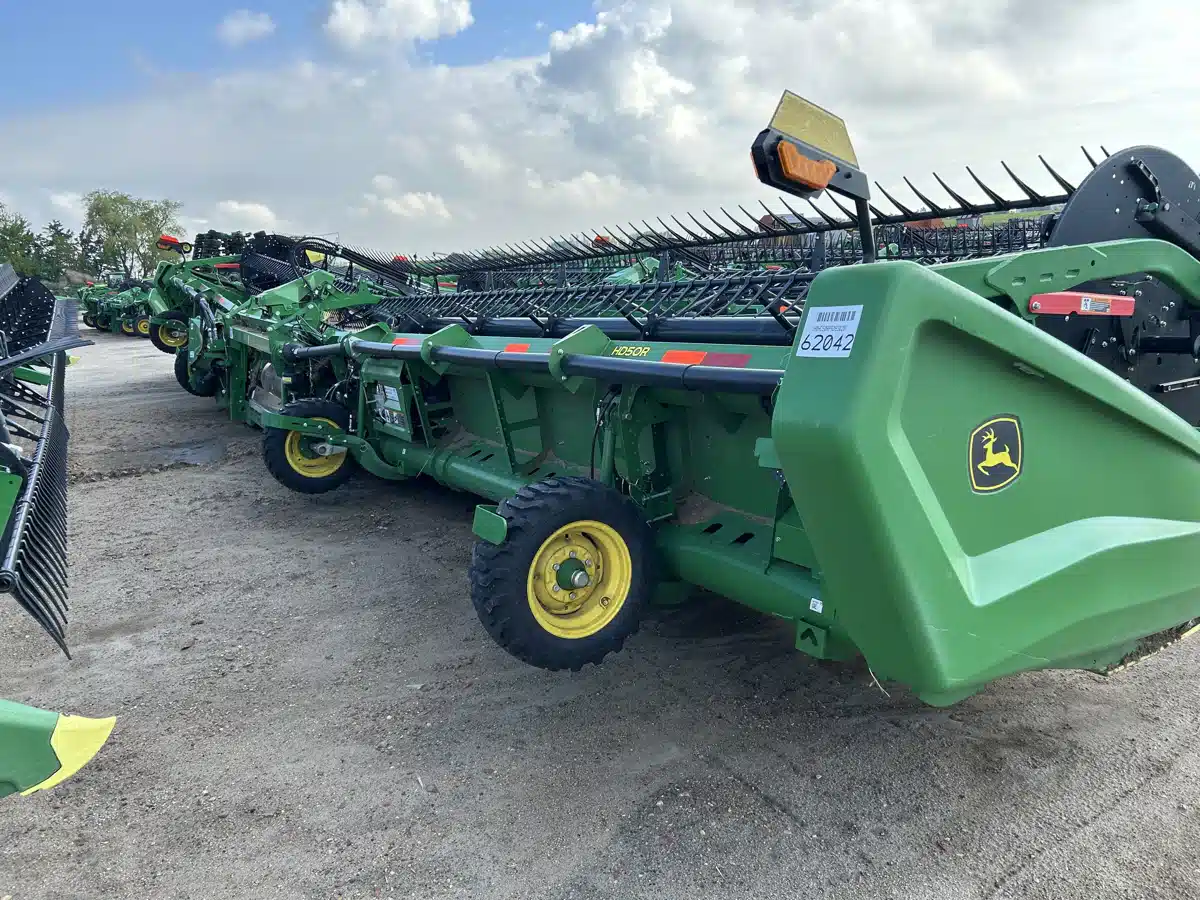Gallery image 1 for Used 2024 John Deere HD50R Header Combine