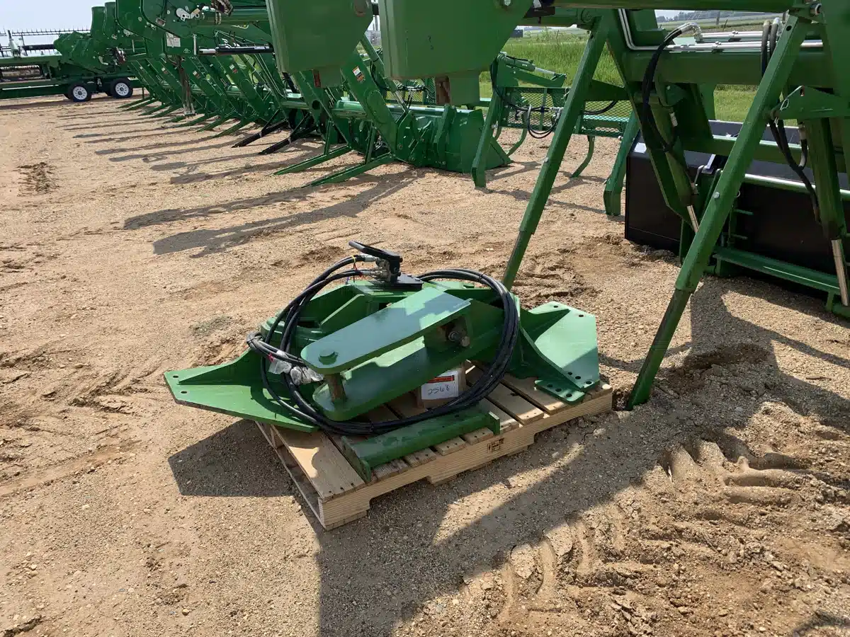 Gallery image 1 for Used 2014 Miller GP30 GREASELESS Tractor Loader