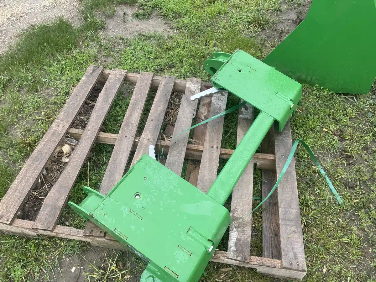 Gallery image 1 for Used 2024 Frontier SA21E Tractor