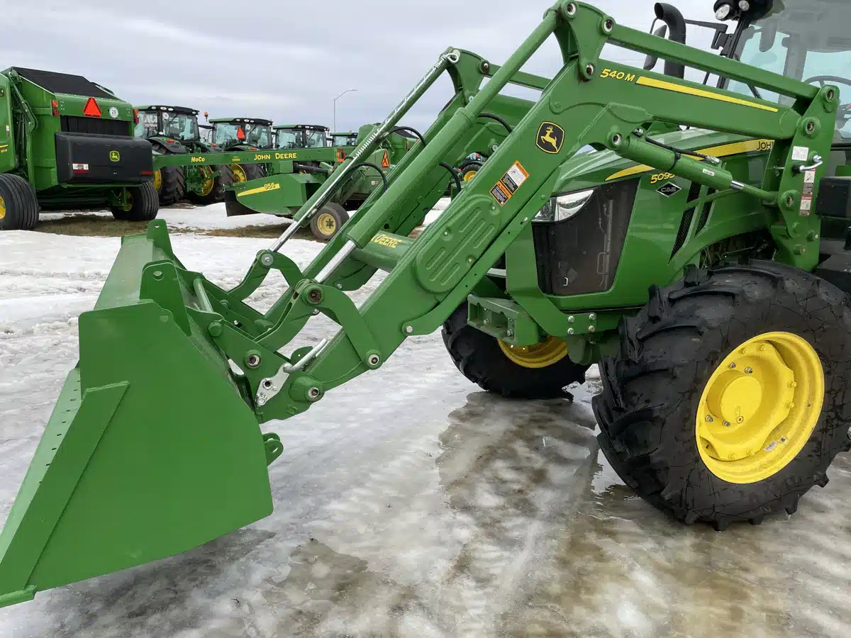 Gallery image 2 for Used 2025 John Deere 540M Front End Loader