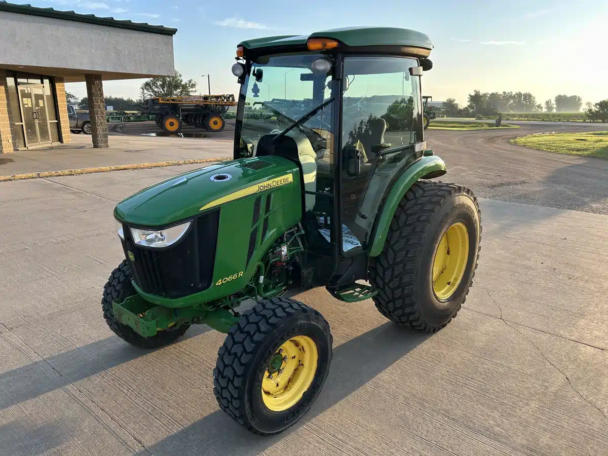 Gallery image 1 for Used 2015 John Deere 4066R Tractor