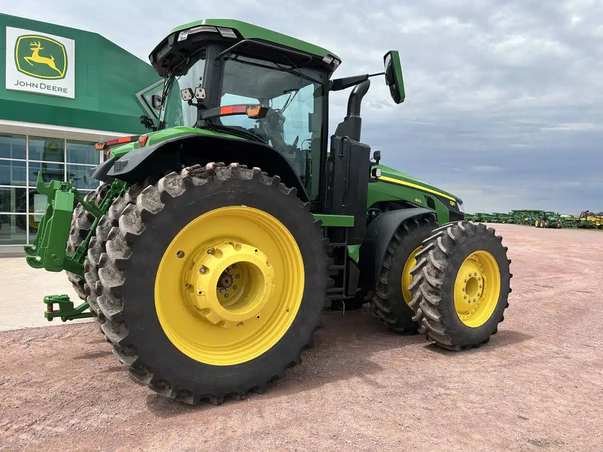 Gallery image 2 for 2024 John Deere 8R 410 Tractor