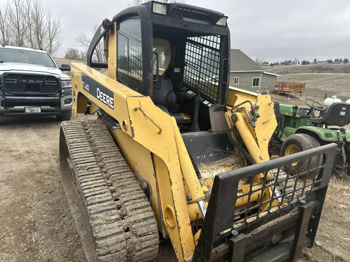 Gallery image 1 for Used 2008 John Deere CT332 Track Loader
