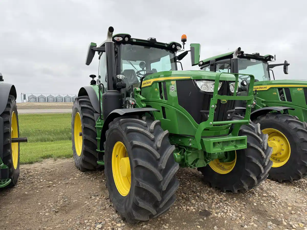 Gallery image 2 for 2024 John Deere 6R 175 Tractor