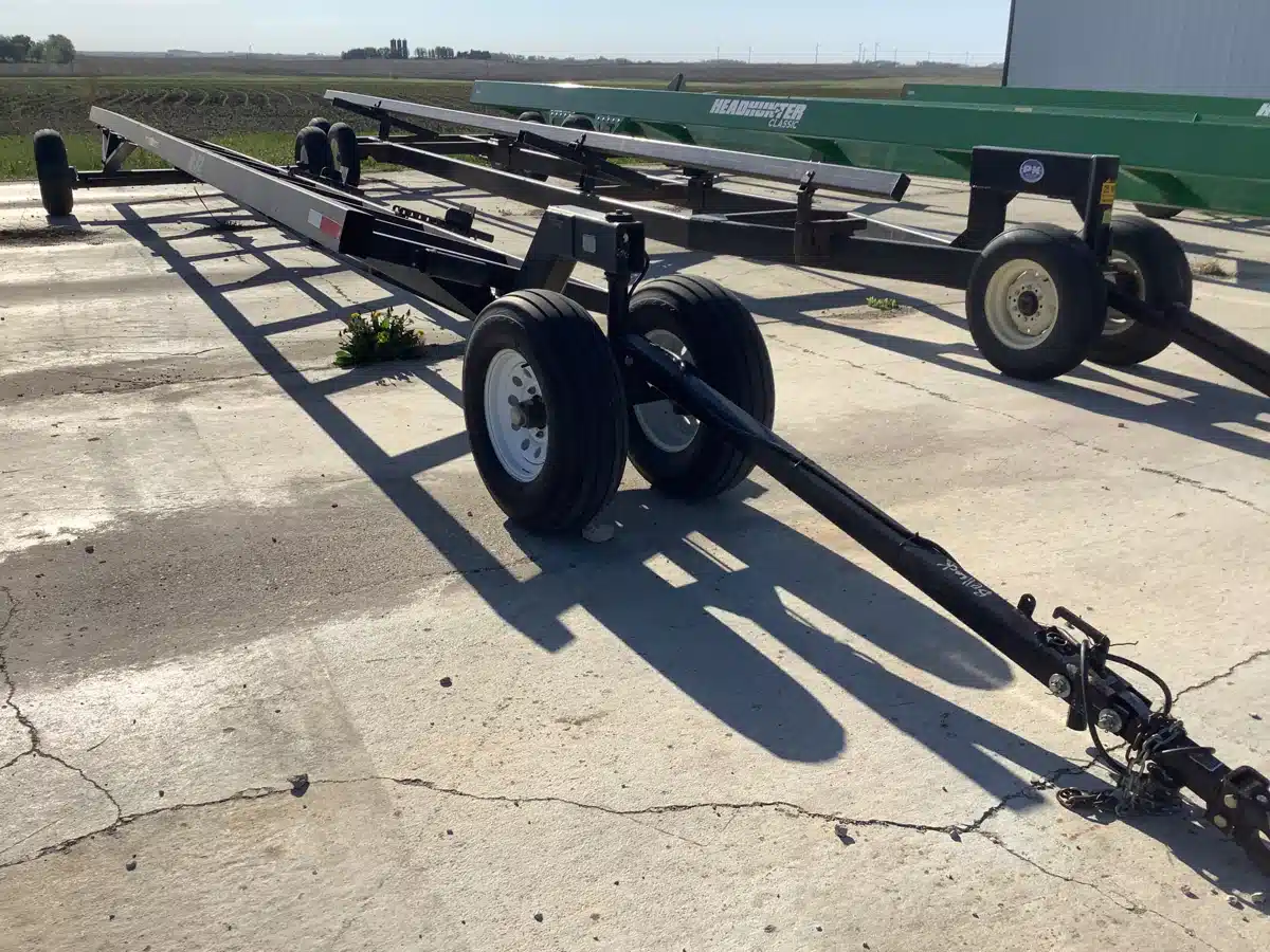 Gallery image 2 for Used Maurer M32 Header Cart