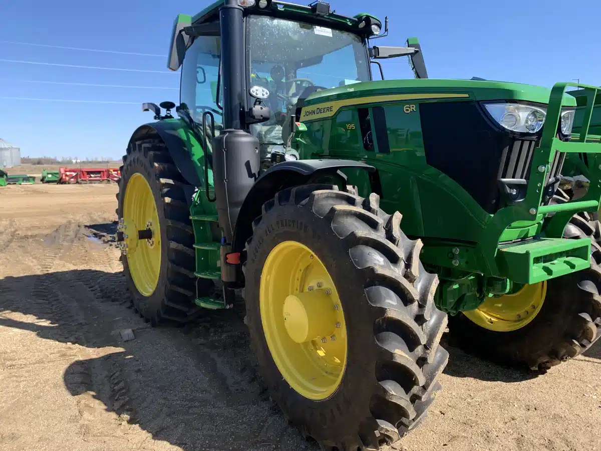 Gallery image 2 for Used 2024 John Deere 6R 195 Tractor